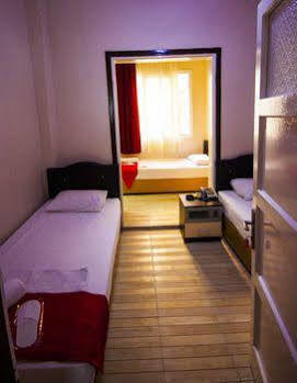 Cicek Palas Otel Izmir Zewnętrze zdjęcie